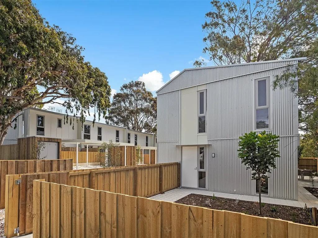 Margaret River 3房  Central, Stylish and New!