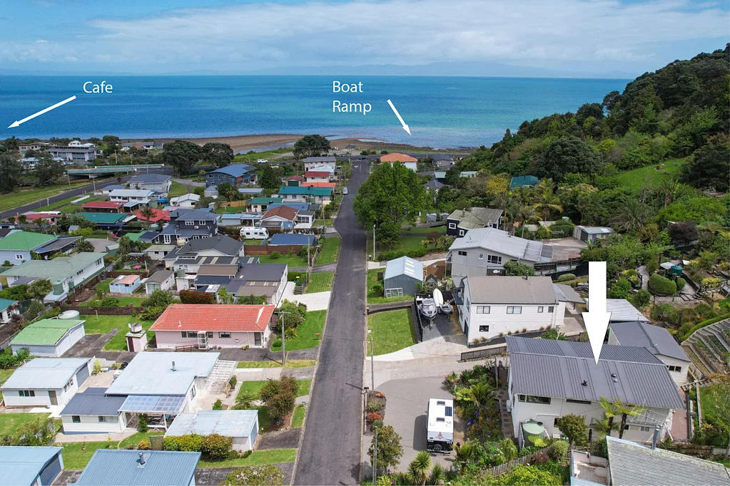 Waiomu 3Zimmer SWEEPING VIEWS SO MAKE YOUR MOVE TODAY