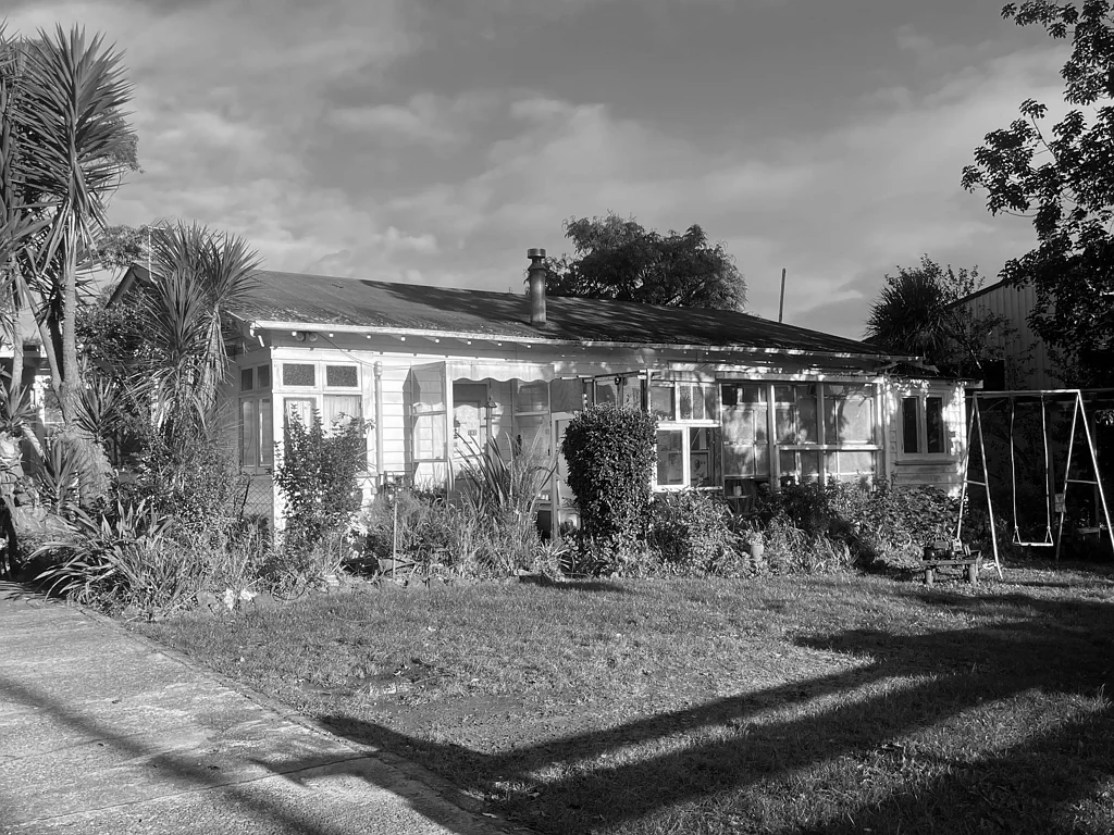 369 Upper Harbour Drive, Greenhithe, North Shore City, Auckland