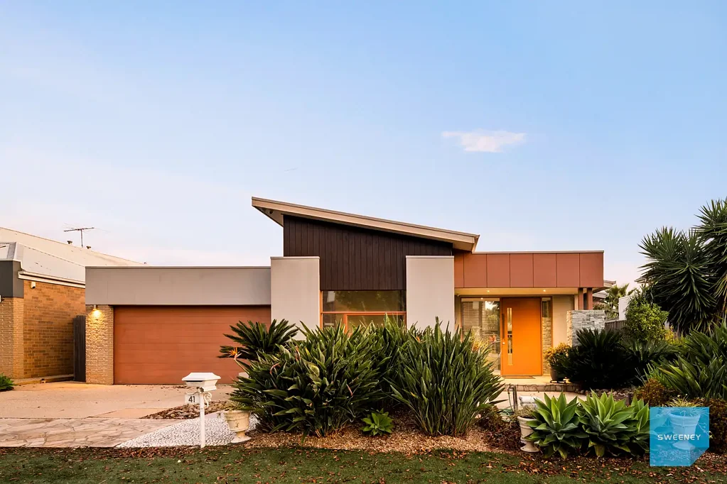 Caroline Springs 4ห้องนอน Ex-Display Elegance in the Heart of Caroline Springs