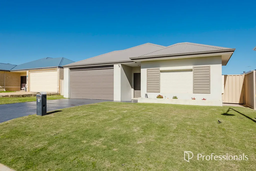 56 Ashmore Avenue, Two Rocks, WA 6037
