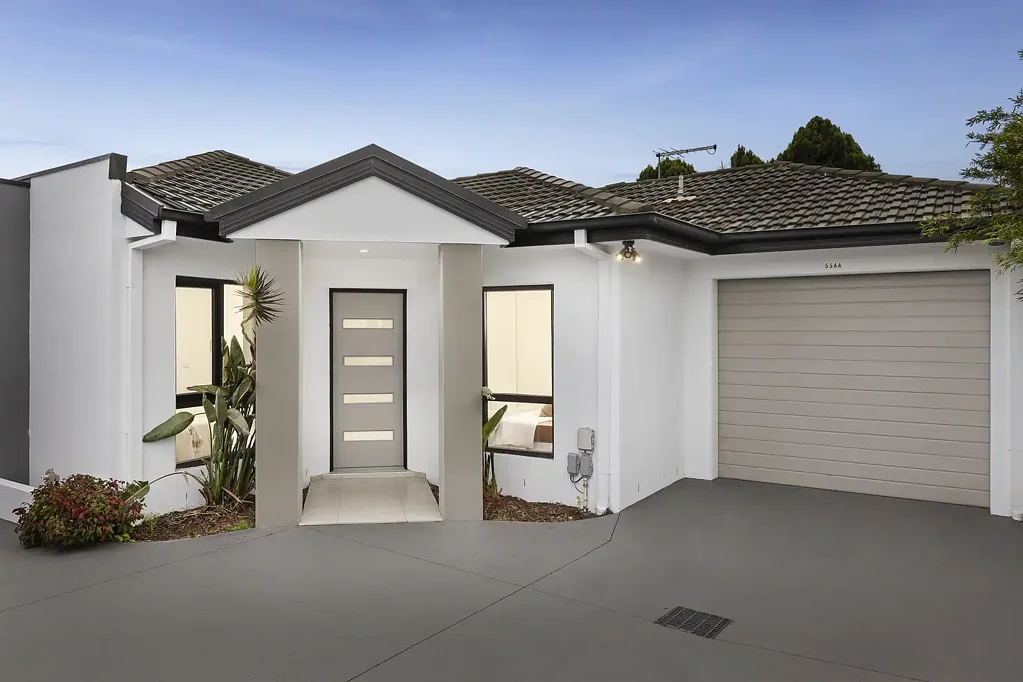Keilor Park 3침실 Move Straight In and Enjoy Effortless Living