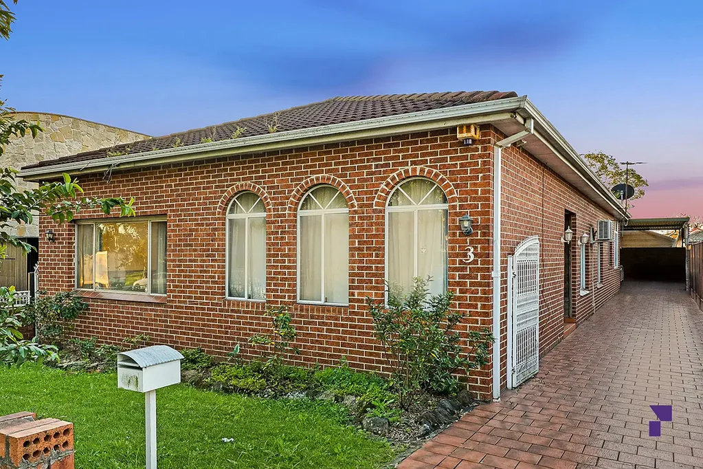 3 Northcote Road, Greenacre, NSW 2190