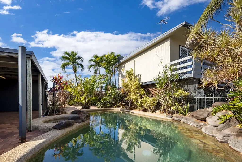52 Merryl Street, Rasmussen, QLD 4815
