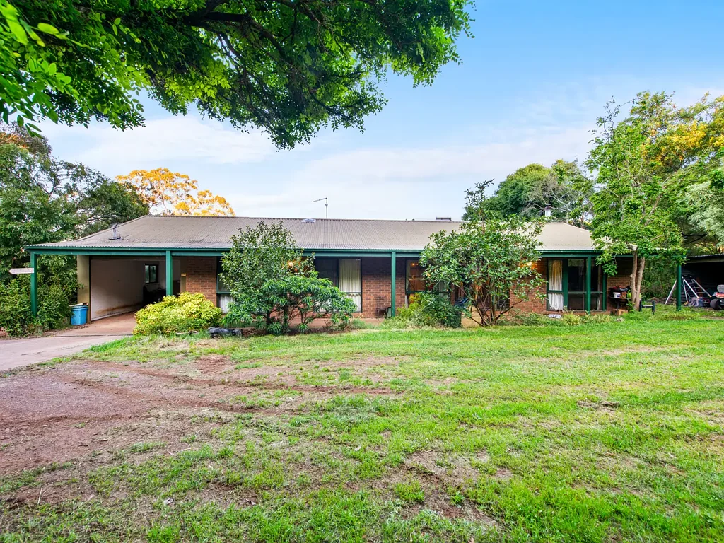 Willung South  Billabong Creek Farm - A unique opportunity awaits!