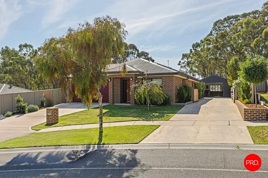 1 Dexter Street, Ascot, VIC 3551