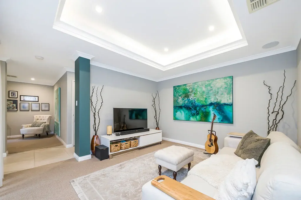 6 Windermere Boulevard, Aveley, WA 6069