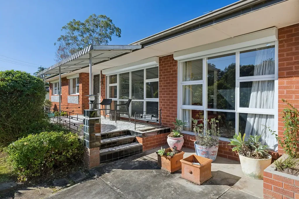 Winston Hills 3Kwarto Large Block, Prime Location!