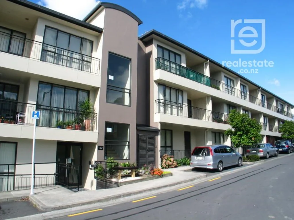 Henderson 2બેડરૂમ Convenient - Easy Living - Vacant Possession