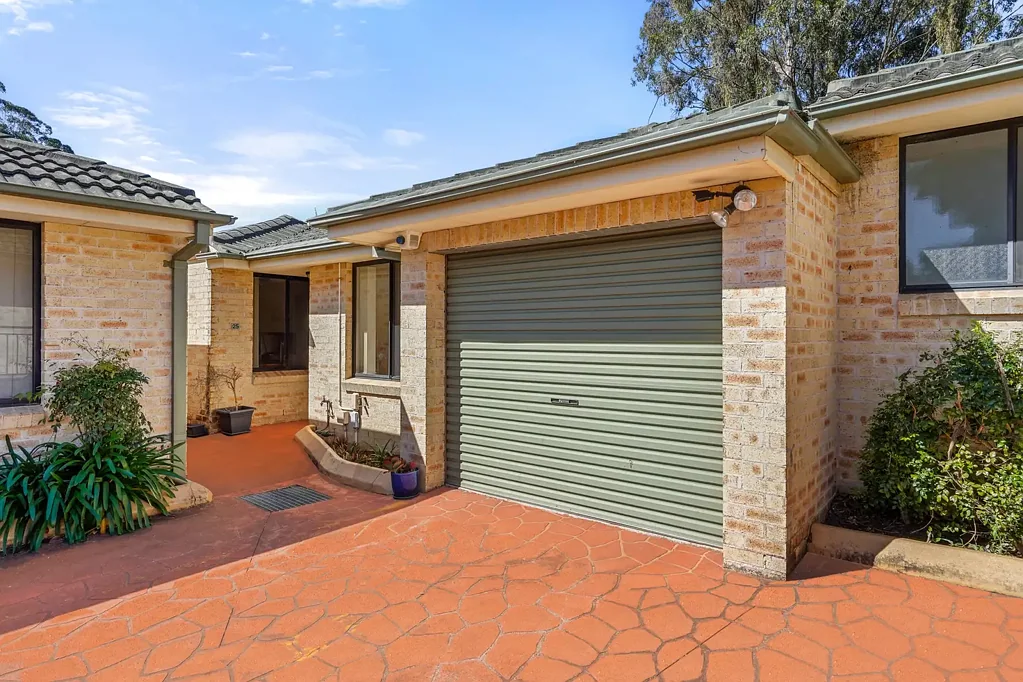 25/6-10 Ettalong Road, Greystanes, NSW 2145