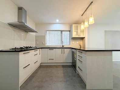 10 A Killarney Road, Flat Bush, Manukau City, 4 Bedrooms, 2 Bathrooms, House