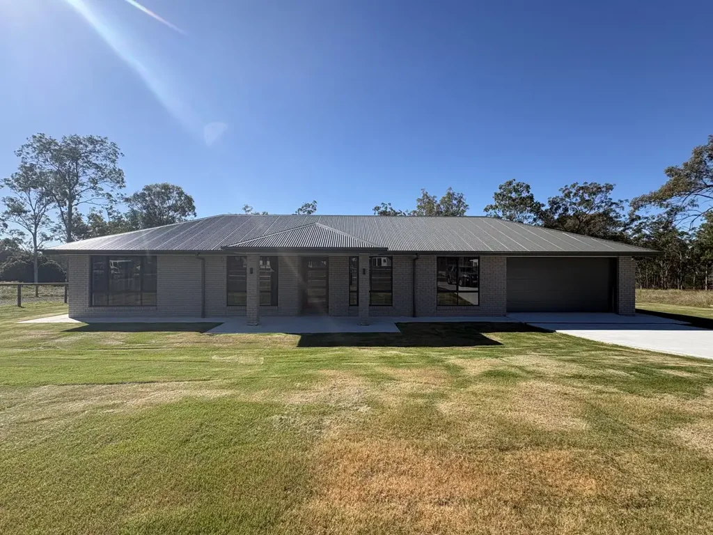 Brand New Family Home with Double Bay Shed