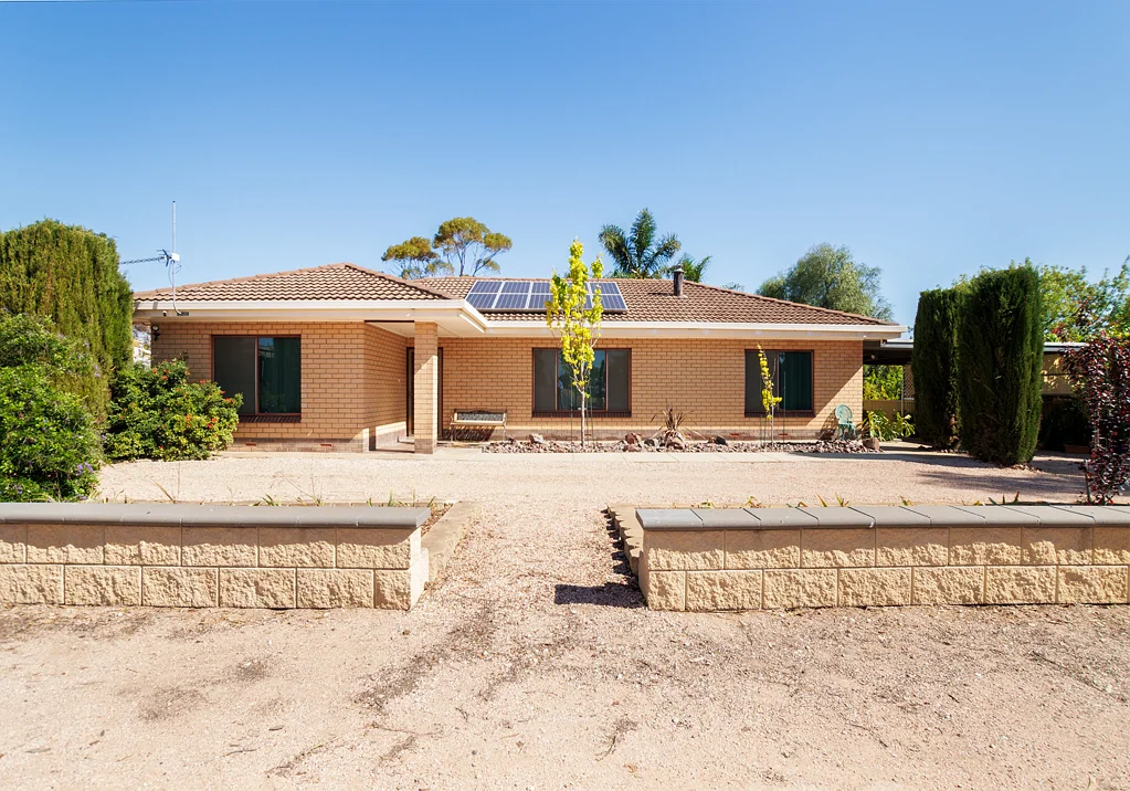 18 Lawrence St, Kadina, SA 5554