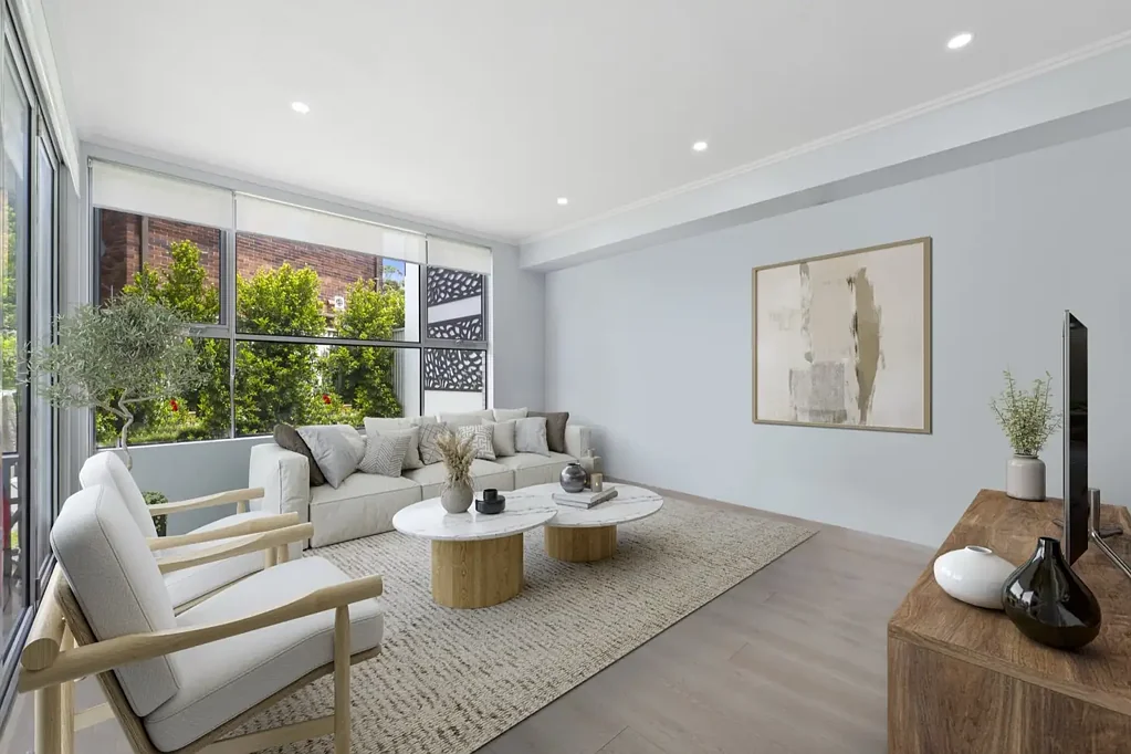 Chifley 3Moenga Inviting Family Home Moments to Parks and Beach