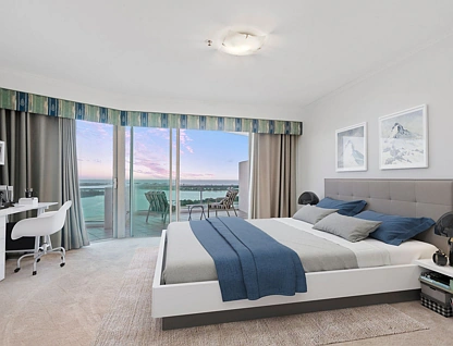 1801/300 Marine Parade, Labrador, Gold Coast, 3 Bedrooms, 3 Bathrooms, Apartment