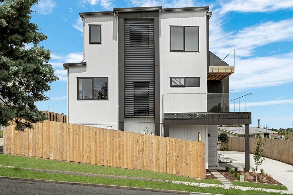 5A Glenshee Place, Highland Park, Manukau City, Auckland