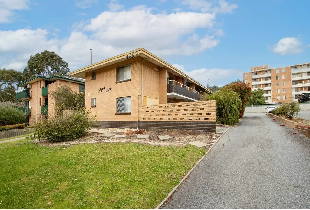 Victoria Park 1房  A COSY CORNER IN THE HEART OF VIC PARK!