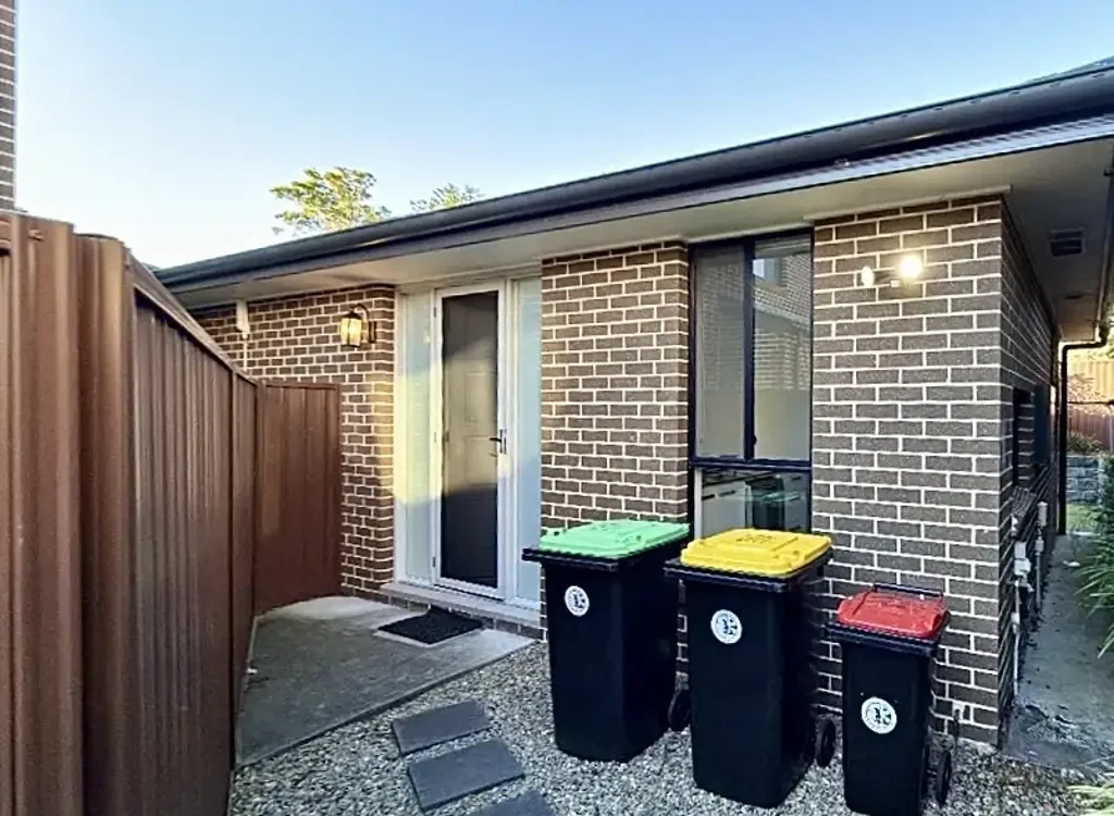 Stylish & Spacious Granny Flat - Convenient Location