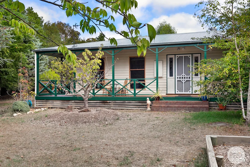9 Cochrane Drive, Snake Valley, VIC 3351