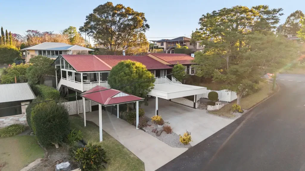 Mount Lofty 4બેડરૂમ "Fairview" Where Timeless Character Meets Modern Family Living
