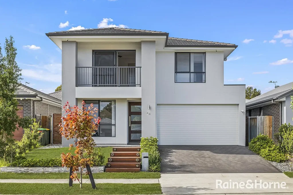 24 Gratwick Street, Bradbury, NSW 2560