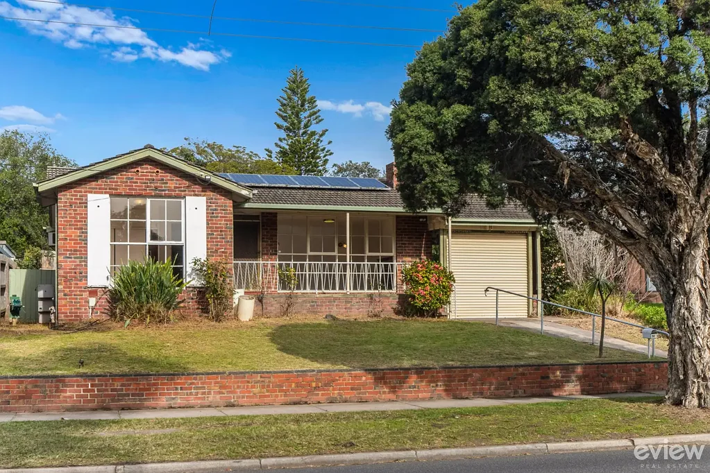 Frankston 3chambre A Prime Opportunity in a Highly Sought-After Location