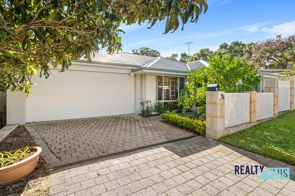 Hamilton Hill 3房  Modern, Stylish & Ready to Impress