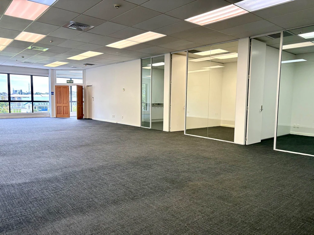 Mount Wellington BEAUTIFUL 165M² LEVEL 1 OFFICE