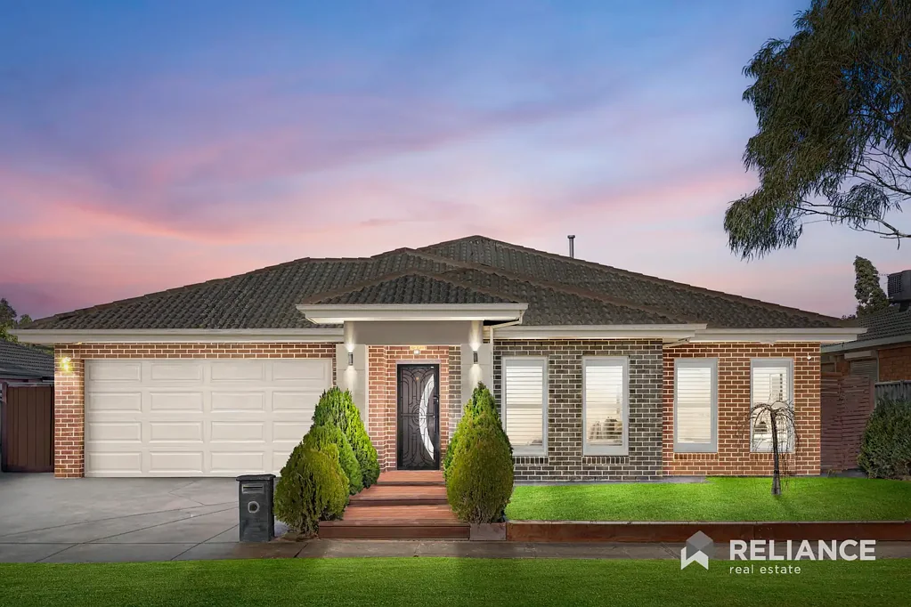 14 Yarra Gum Road, Manor Lakes, VIC 3024