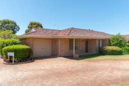 21/2 Theakston Green, Leeming