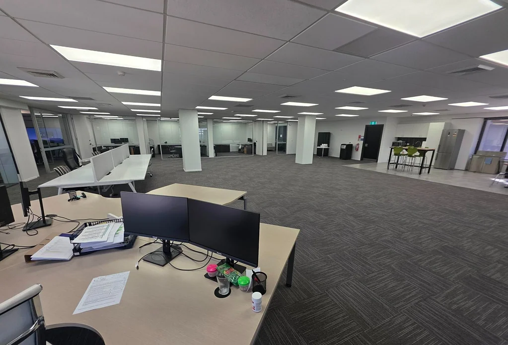 Grafton 393sqm CBD Office | 6 Car Parks Available