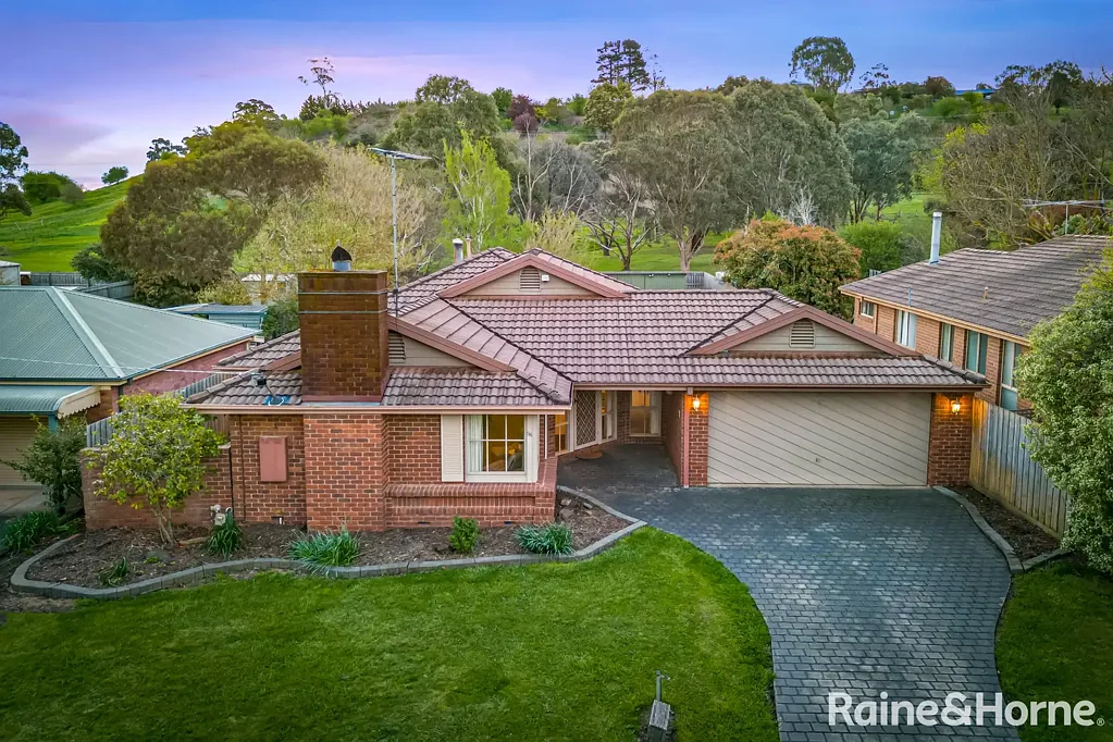 58 Frith Road, Gisborne, VIC 3437