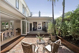 65 Cole Street, Williamstown