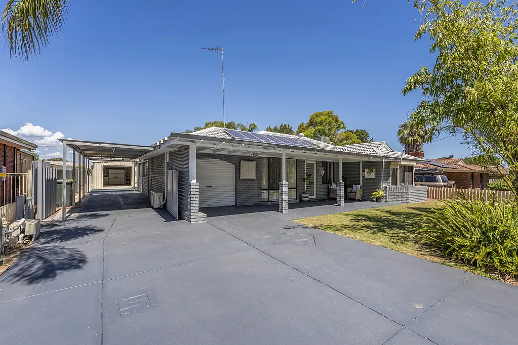 79 Amazon Drive, Greenfields, WA 6210