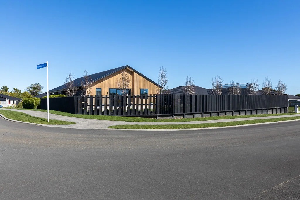 Whalers Gate 4房  BEAUTIFULLY DESIGNED, PERFECTLY POSITIONED