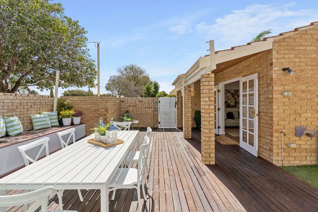 4/244 The Strand, Dianella, WA 6059