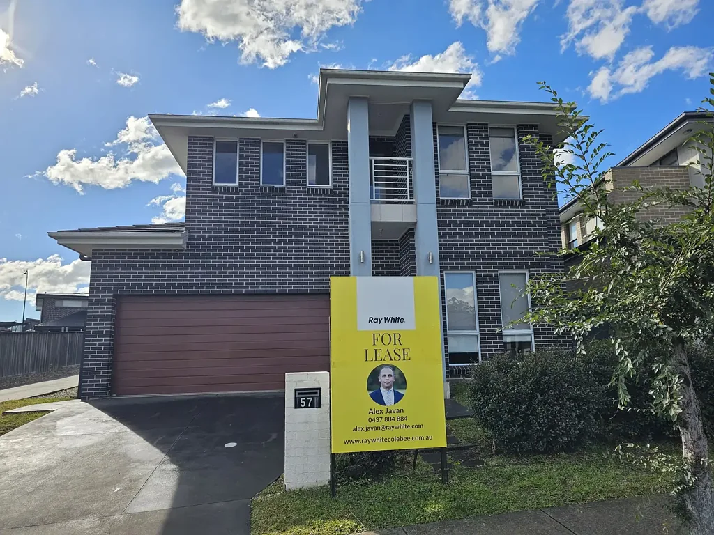 Immaculate Five Bedroom Quality Family Home - Close to all Amenities - LEASED BY HEEVA - WE NEED MORE HOUSES