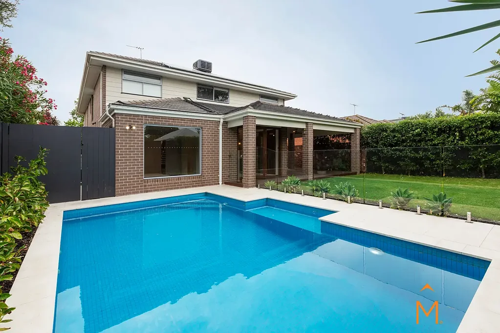 Appealing in Aspendale