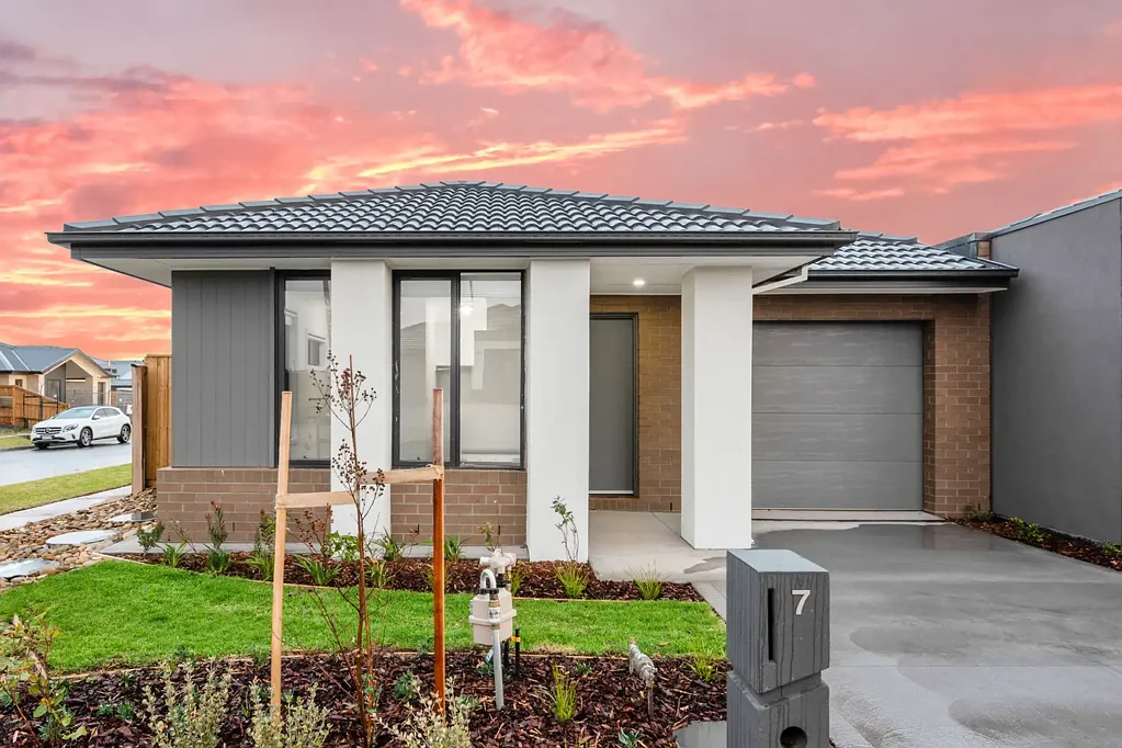 Bonnie Brook 3બેડરૂમ BRAND NEW IN A PRIME LOCATION – GET IN QUICK, ONLY 6 LEFT NOW!