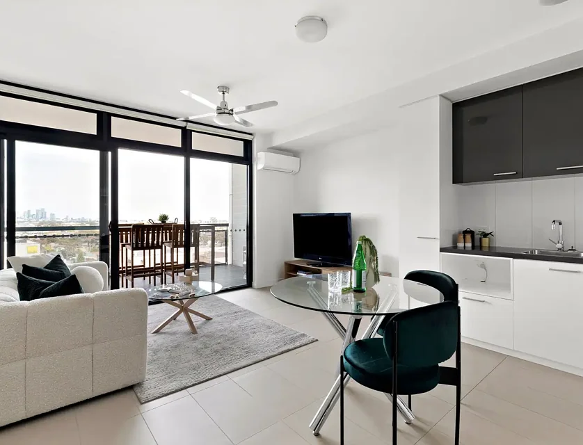 706/14-20 Nicholson Street, Coburg, VIC 3058, 1房, 1浴, Apartment