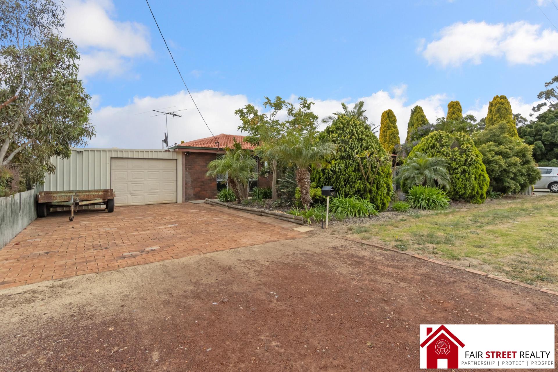 17 LILIKA ST, ARMADALE WA 6112, 0 कमरे, 0 बाथरूम, House