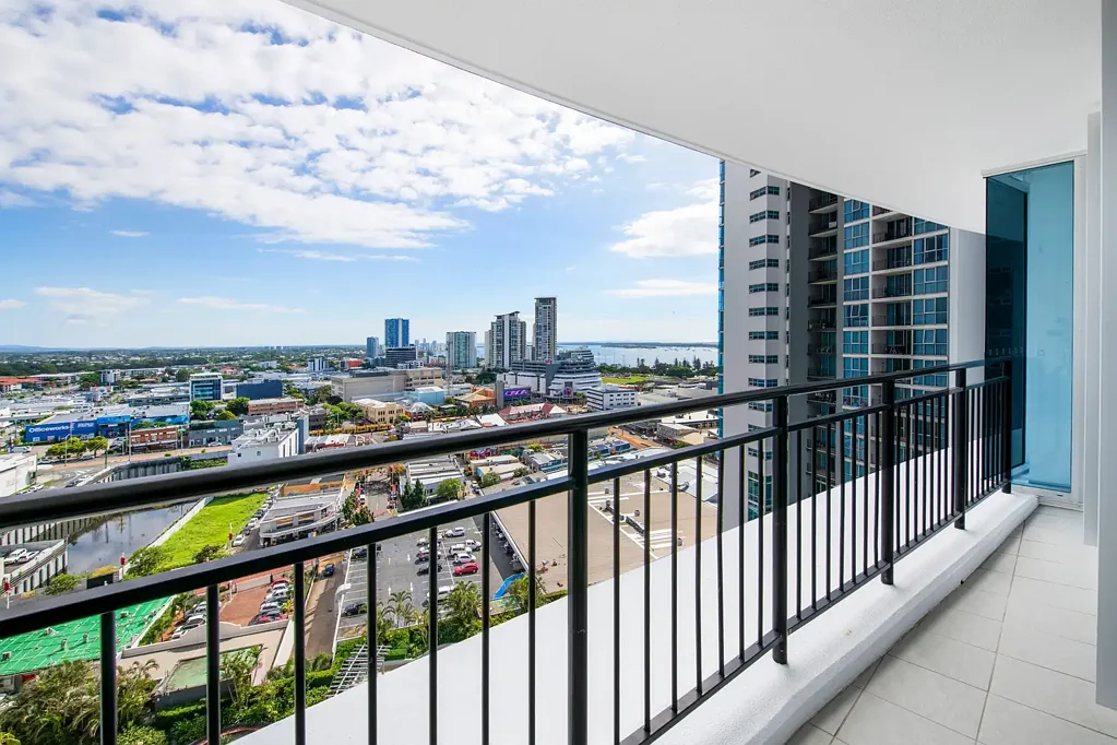 21409/5 Lawson Street, Southport, QLD 4215