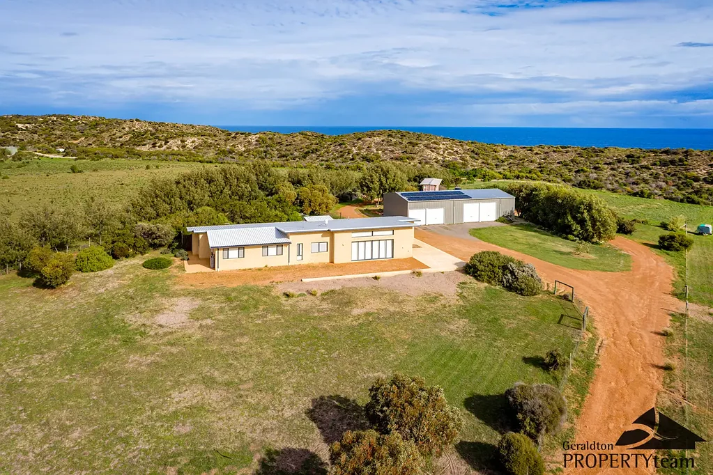 19 African Reef Boulevard, Greenough, WA 6532