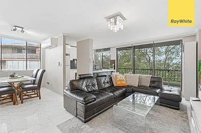 Parramatta 2房 现代优雅与便利的结合，位于 35/76 Great Western Highway Modern Elegance Meets Convenience at 35/76 Great Western Highway