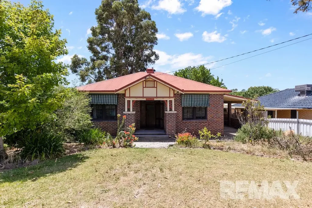 7 Graham Street, Lake Albert, NSW 2650