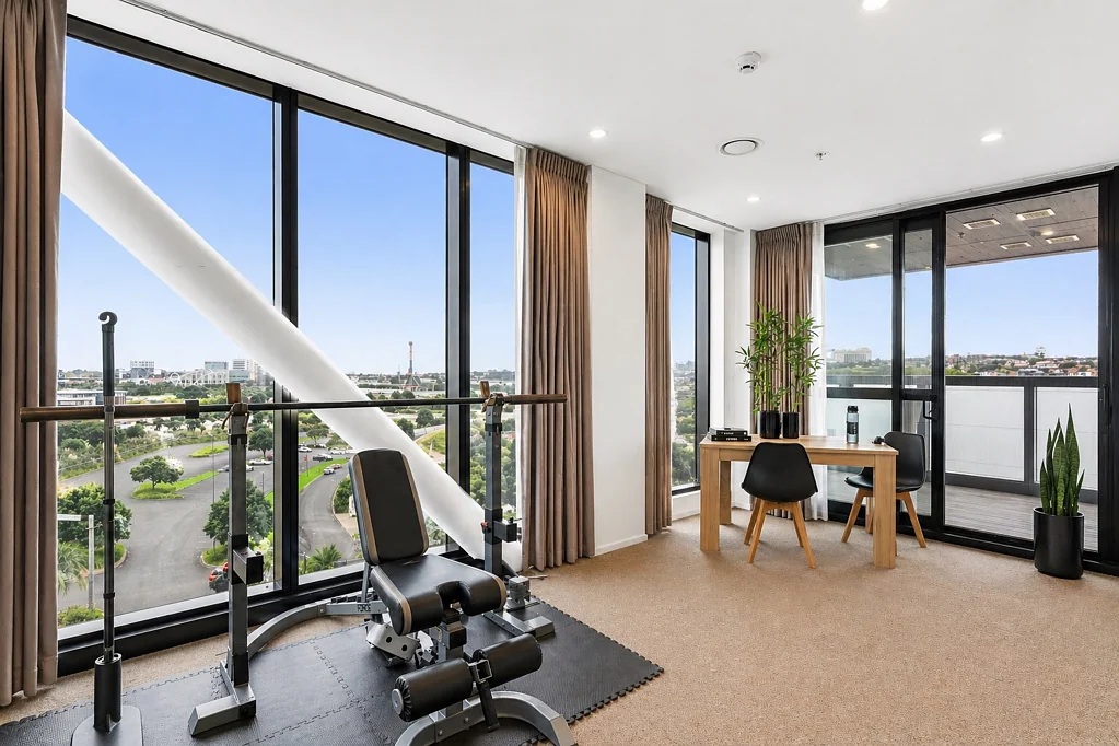 Manukau 2房  Dual Living - Live in One, Rent the Other!