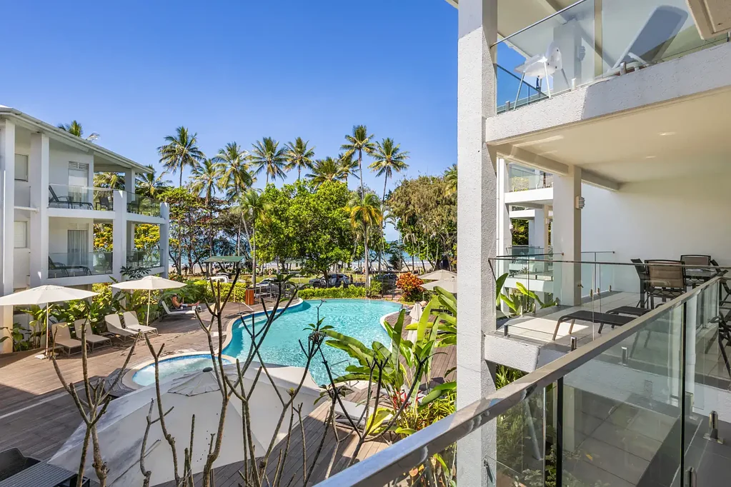 Port Douglas 2બેડરૂમ BEACHES: Where Beachfront Luxury Meets Prime Port Douglas Living