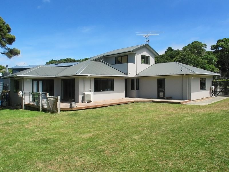 2a Wairaka Road, Pukerua Bay