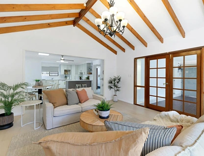 28 Brindisi Avenue, Surfers Paradise, Gold Coast, 4 ਕਮਰੇ, 3 ਬਾਥਰੂਮ, House