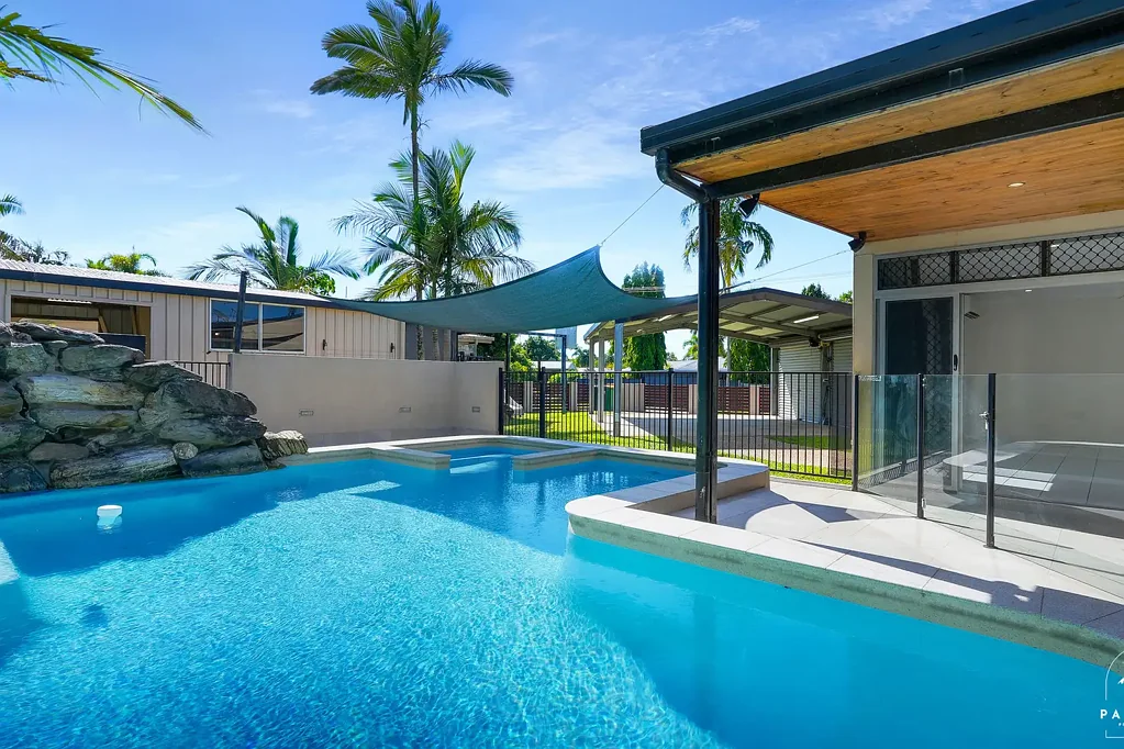 1-3 Coolum Close, Kewarra Beach, QLD 4879